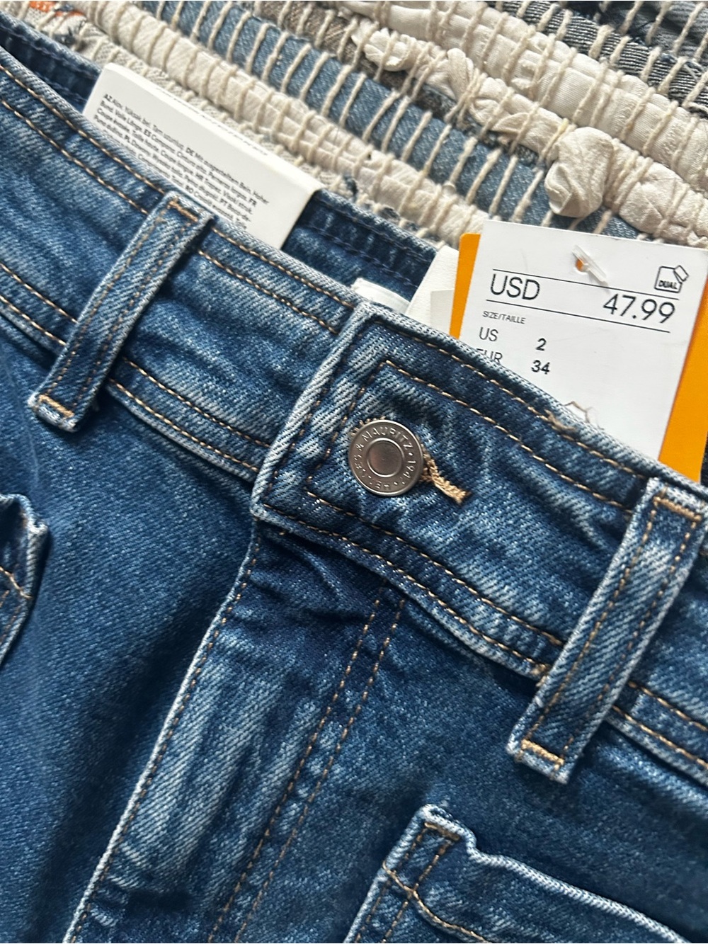 H&M Flare Jeans - Picture 5 of 8